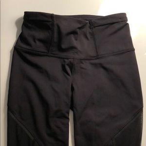 Lululemon Cropped Yoga Pants